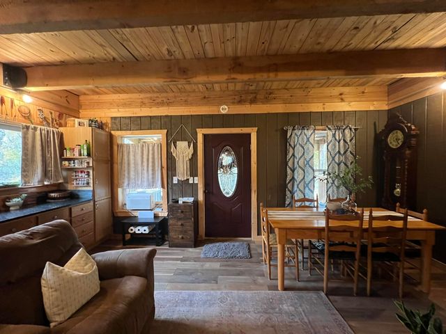 2709 Wagner Road, Willow Springs, MO 65793