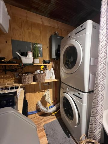 2709 Wagner Road, Willow Springs, MO 65793