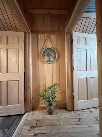 2709 Wagner Road, Willow Springs, MO 65793