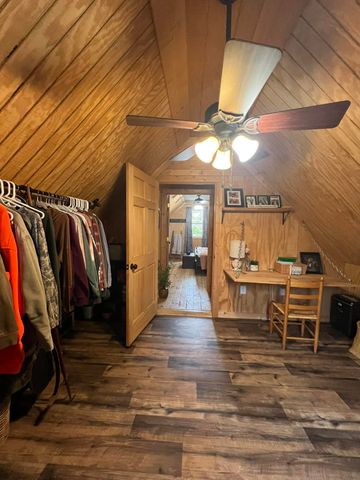 2709 Wagner Road, Willow Springs, MO 65793