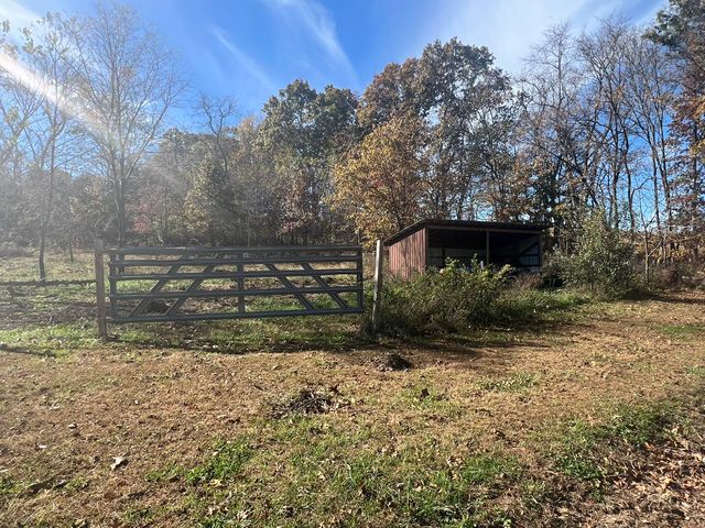 2709 Wagner Road, Willow Springs, MO 65793