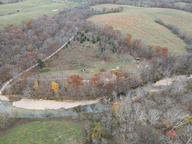 2709 Wagner Road, Willow Springs, MO 65793