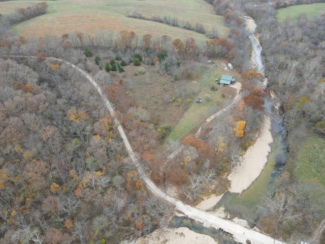 2709 Wagner Road, Willow Springs, MO 65793