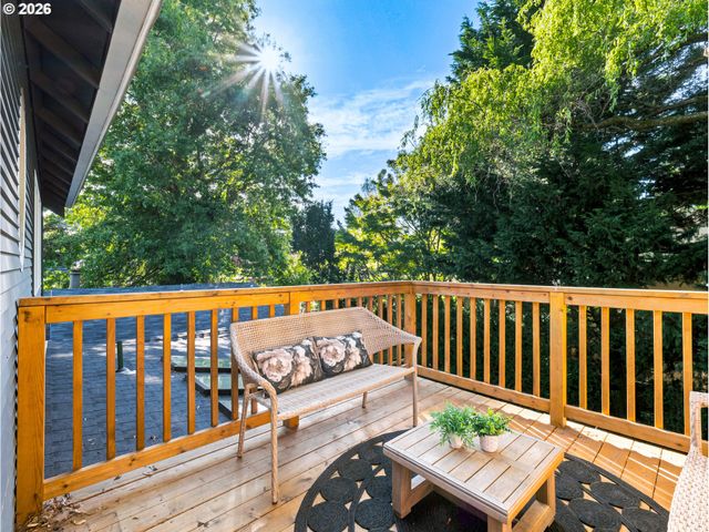 604 S FLORIDA St, Portland, OR 97219