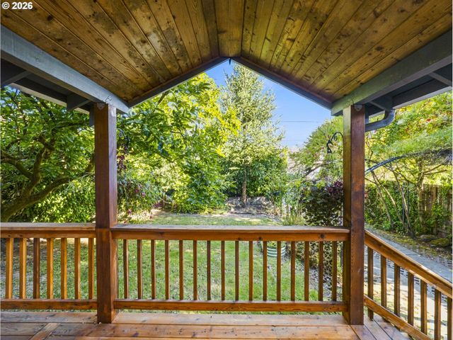 604 S FLORIDA St, Portland, OR 97219