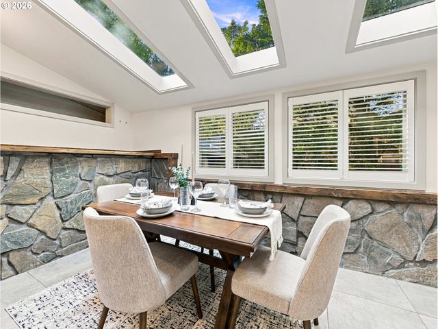 604 S FLORIDA St, Portland, OR 97219