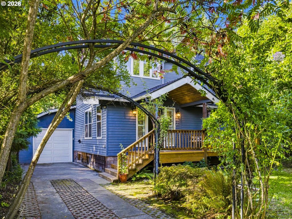 604 S FLORIDA St, Portland, OR 97219