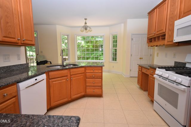 9 Clover Hill Place, Durham, NC 27712