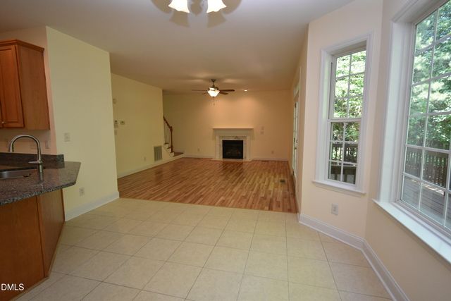 9 Clover Hill Place, Durham, NC 27712