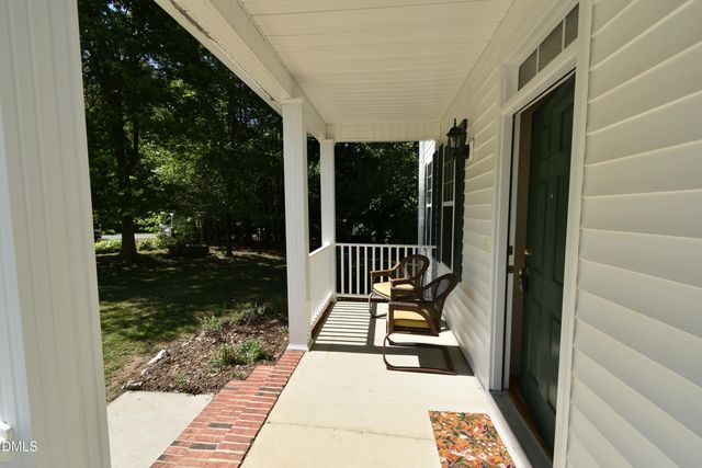 9 Clover Hill Place, Durham, NC 27712