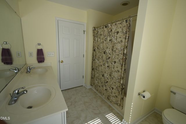 9 Clover Hill Place, Durham, NC 27712