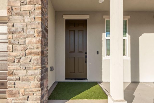 1550 Apiary Way, Hughson, CA 95326