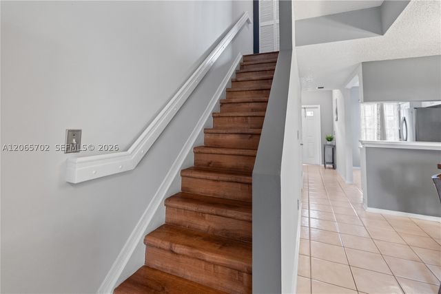 38 Truman Dr, Weston, FL 33326