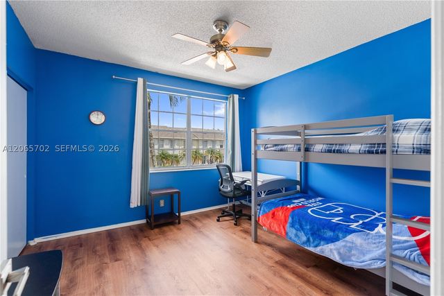 38 Truman Dr, Weston, FL 33326