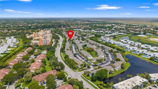 38 Truman Dr, Weston, FL 33326