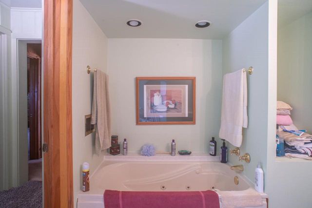 3350 BONNIE BAY COURT, Stevens Point, WI 54481