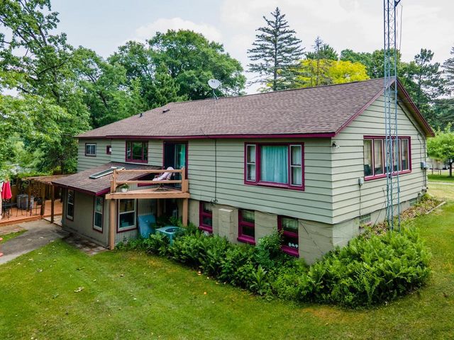 3350 BONNIE BAY COURT, Stevens Point, WI 54481