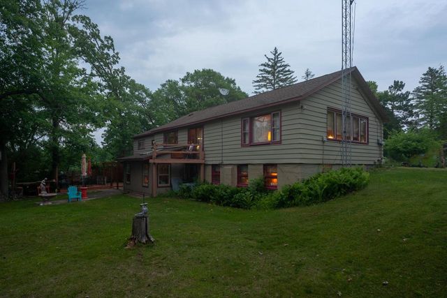 3350 BONNIE BAY COURT, Stevens Point, WI 54481