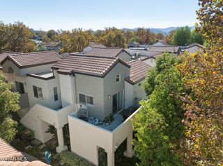 24496 Valle Del Oro Unit 204, Santa Clarita, CA 91321