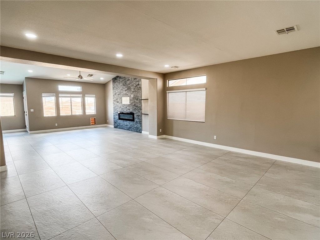 1100 Casady Hollow Avenue, Henderson, NV 89012 — photo 5