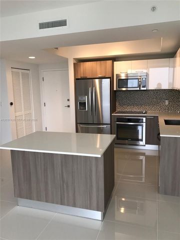 5300 NW 85 Avenue 703, Doral, FL 33166