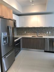5300 NW 85 Avenue 703, Doral, FL 33166