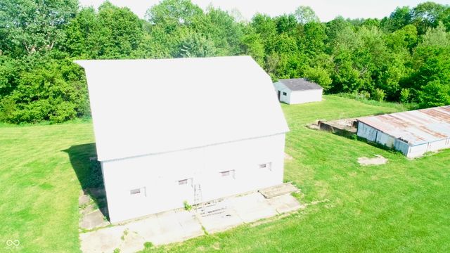 18092 Stone Church Road, Laurel, IN 47024