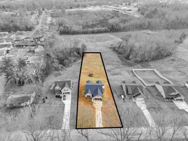 415 Old Morrison Rd, Mcminnville, TN 37110