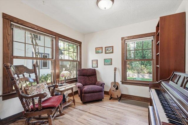 2426 Commonwealth Avenue, Madison, WI 53711