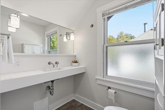 2426 Commonwealth Avenue, Madison, WI 53711
