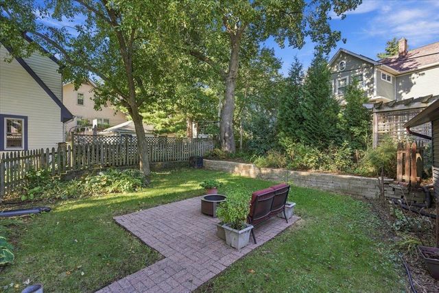 2426 Commonwealth Avenue, Madison, WI 53711