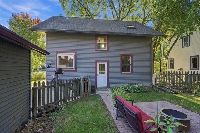 2426 Commonwealth Avenue, Madison, WI 53711