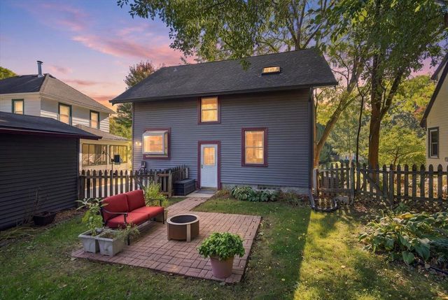 2426 Commonwealth Avenue, Madison, WI 53711