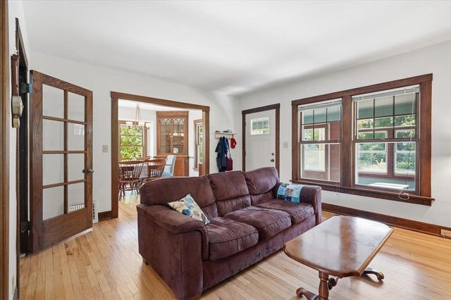 2426 Commonwealth Avenue, Madison, WI 53711