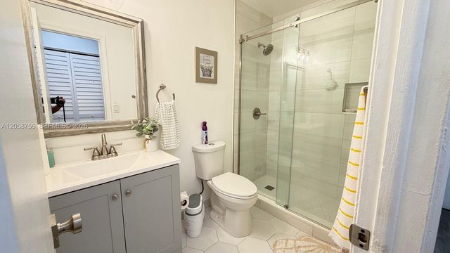 11361 Booker T Washington Boulevard, Miami, FL 33176