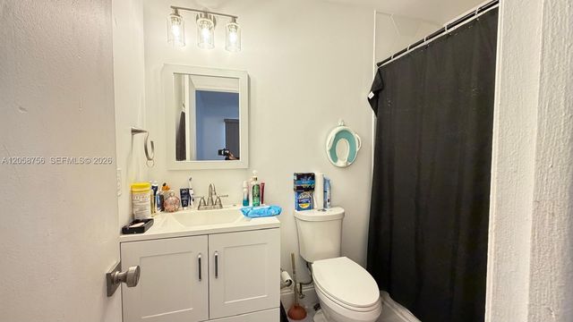 11361 Booker T Washington Boulevard, Miami, FL 33176