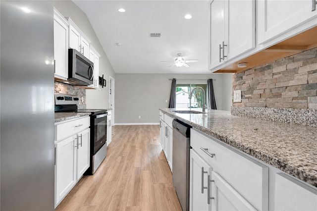 1185 FAIRVIEW AVENUE, Bartow, FL 33830