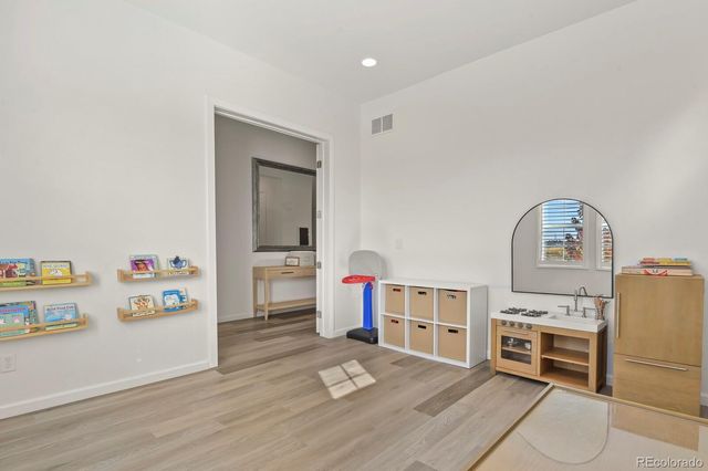 3055 Blithe Point, Castle Rock, CO 80108