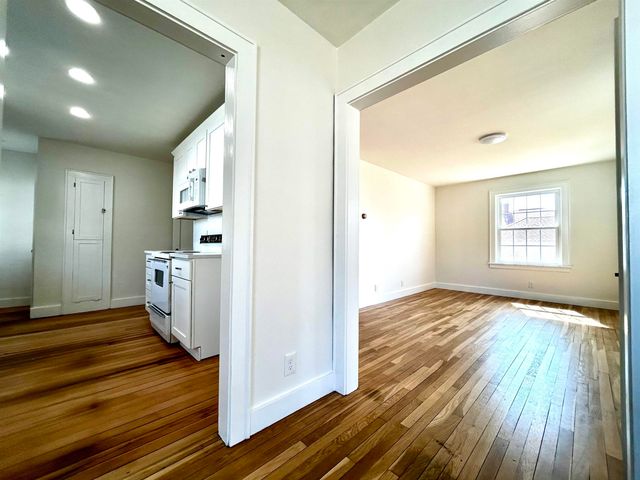 7 Towle Avenue, Hampton, NH 03842