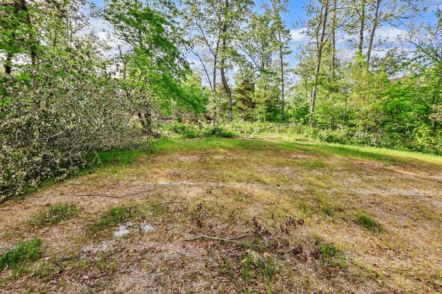 1159 Hilltop Rd, Cumberland Furnace, TN 37051