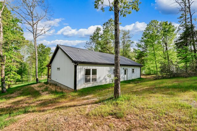 1159 Hilltop Rd, Cumberland Furnace, TN 37051
