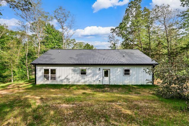1159 Hilltop Rd, Cumberland Furnace, TN 37051