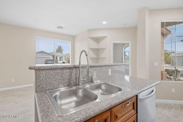 6537 S 15TH Drive, Phoenix, AZ 85041