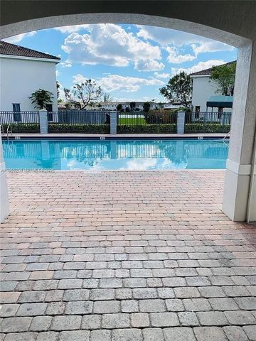 2907 SE 15th Ter, Homestead, FL 33035