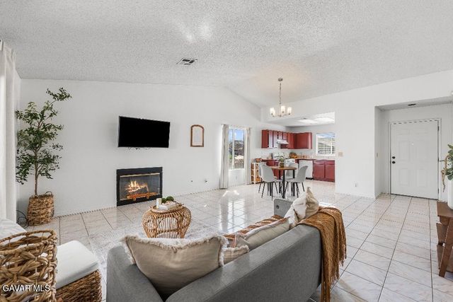 4843 Katrina Place, Palmdale, CA 93552