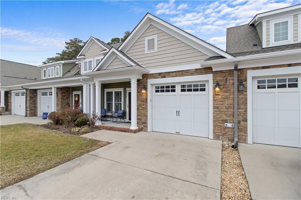 6926 Colemans Crossing AVE, Hayes, VA 23072