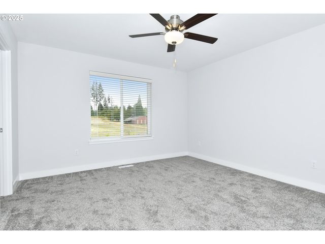 1334 Ne 8TH Ave, Battle Ground, WA 98604