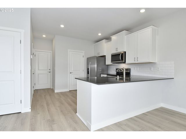 1334 Ne 8TH Ave, Battle Ground, WA 98604