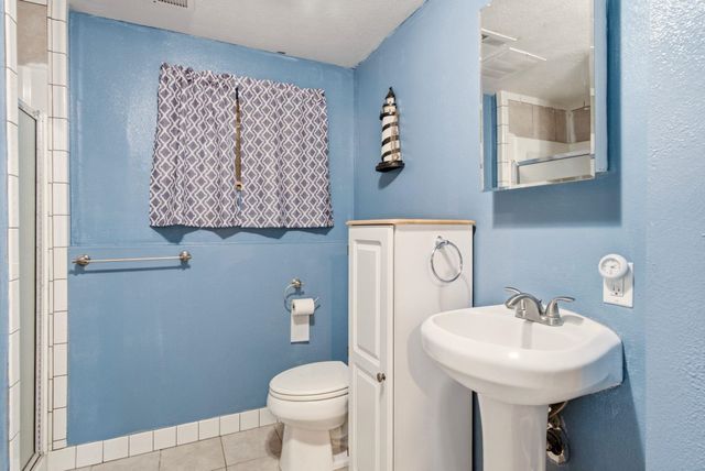 415 N Silver Lake Ave, Medical Lake, WA 99022