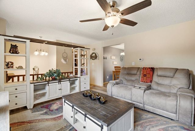 415 N Silver Lake Ave, Medical Lake, WA 99022